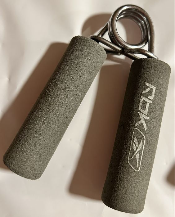 Molas de mão Rebook (Hand Grip)