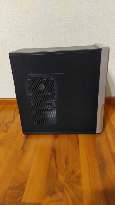 Системний Блок Lenovo_i3-6100/DDR4-8Гб/240Гб_ Хороша пропозиція!