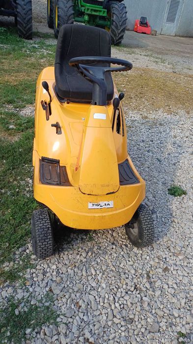 Traktorek kosiarka Stiga Castel Garden F72 Hydro