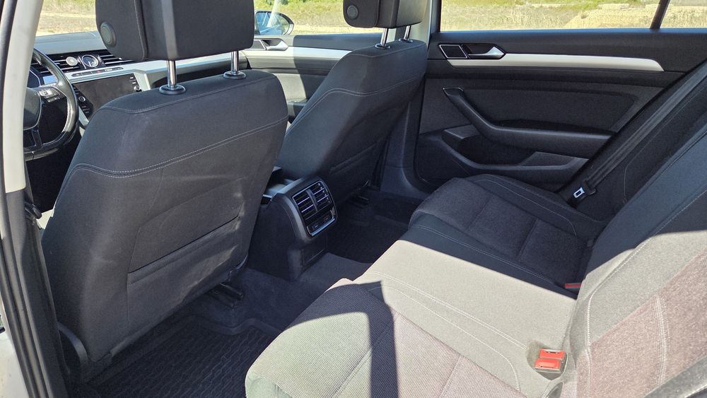 VW Passat Variant 1.6hdi - 2018