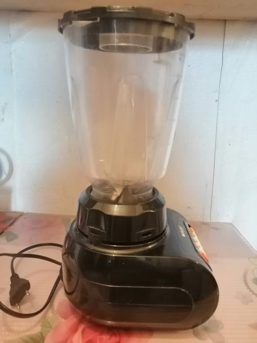 Стационарный блендер.