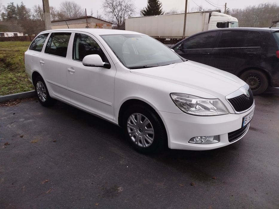 Продам Skoda Oktavia 1.8 TSI 2013