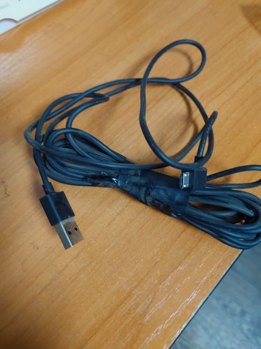 Кабелі різні HDMI, SCART-SCART, VGA, USB, антенный кабель с блочком