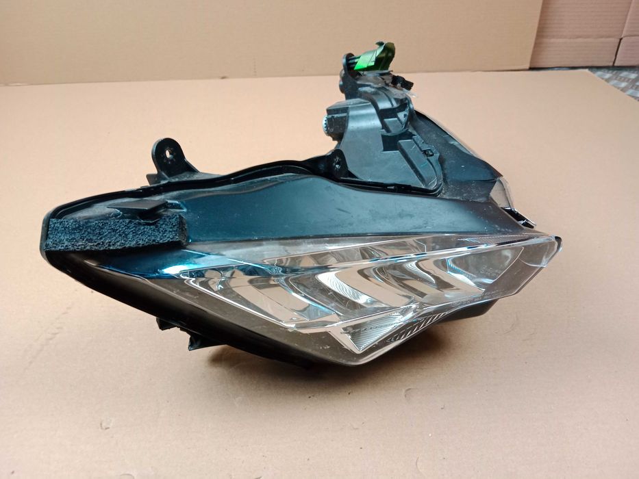 Kawasaki VERSYS 1000 Lampa Przód Przednia Reflektor Przedni 19 +