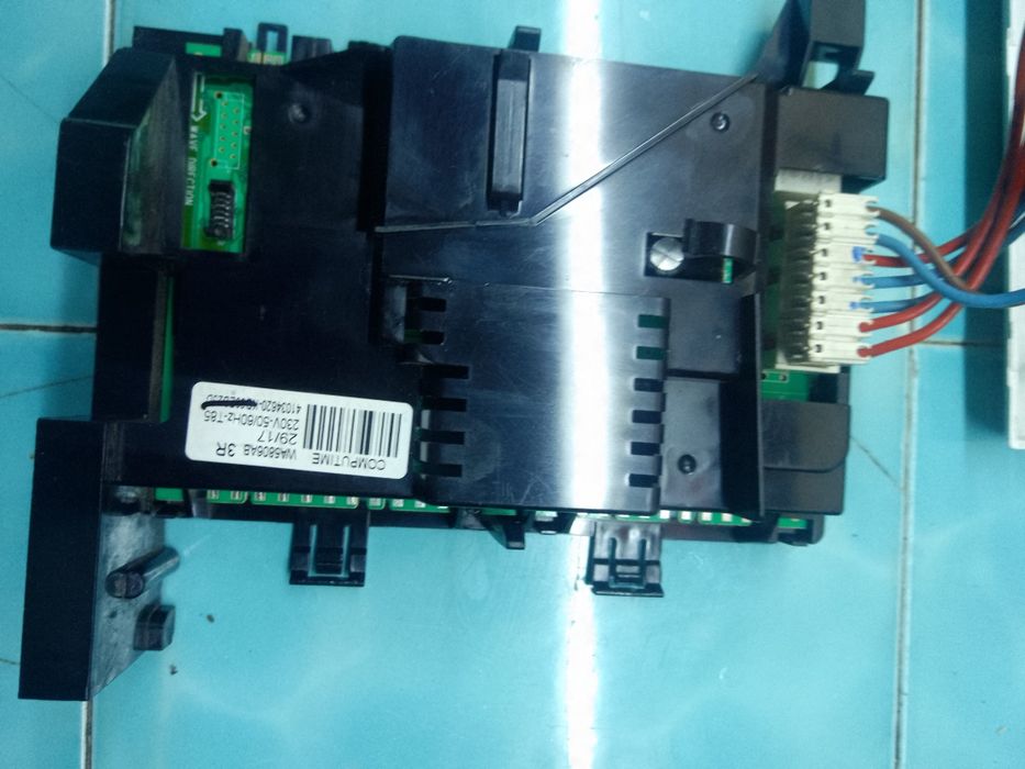 Машина CANDI по запчастям.