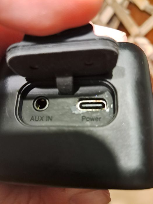 Колонка Anker Soundcore 2