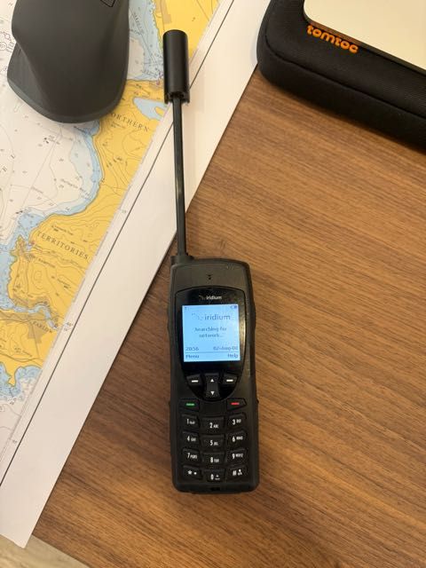 Telefone Satélite Iridium 9555 — Completo com Acessórios