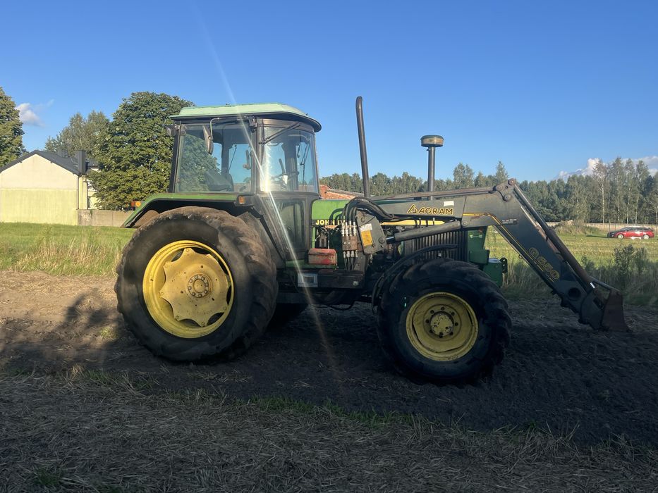 Ciagnik rolniczy John Deere 3050 john deere