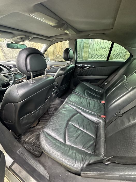 Продам Mercedes-Benz W211 E320 3.2 бензин.