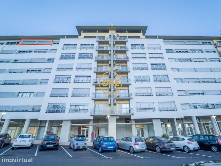 ✨ Apartamento T4 na prestigiada Avenida E – São Miguel ✨