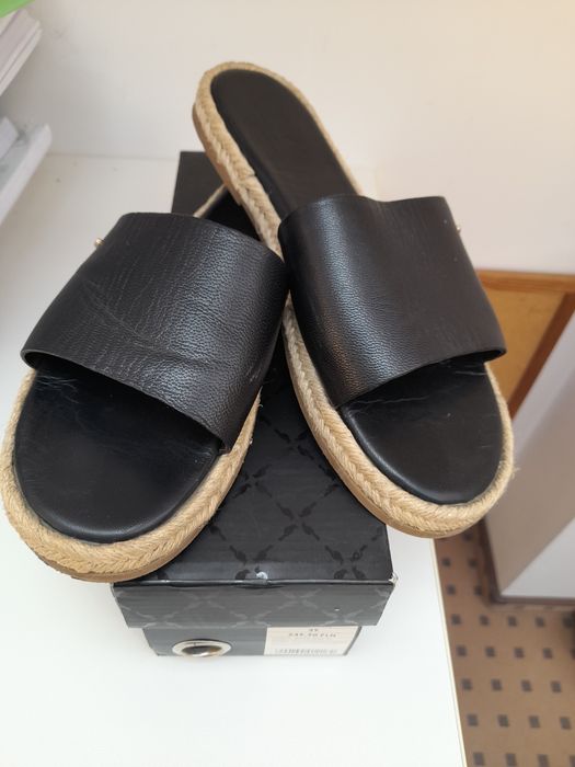 Klapki damskie skórzane Ochnik rozmiar 39