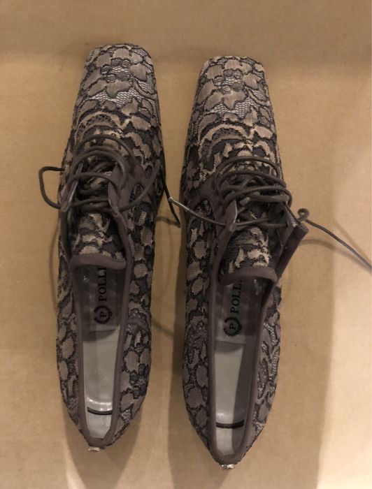 Sapatos renda em seda da POLLINI tmn 39 1/2