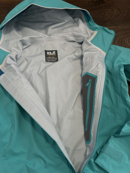 жіноча мембранна куртка jack wolfskin трекінг нова оригінальна турист