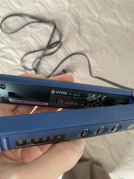Випрямляч для волосся Vitek VT-2315B