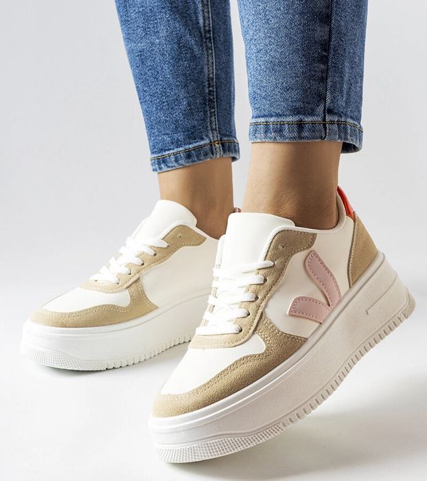 Białe sneakersy z różową wstawką Plouffe