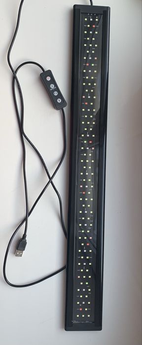 Світлодіодні світильники для акваріума