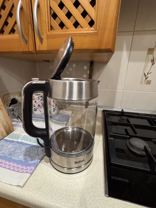 Електрочайник Tefal
