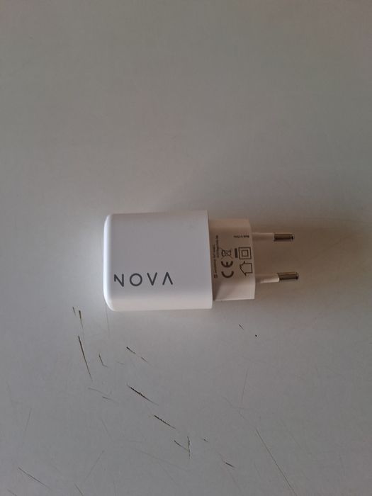 Adaptador 25W Novo