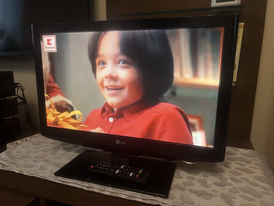 Telewizor LG  22 cale