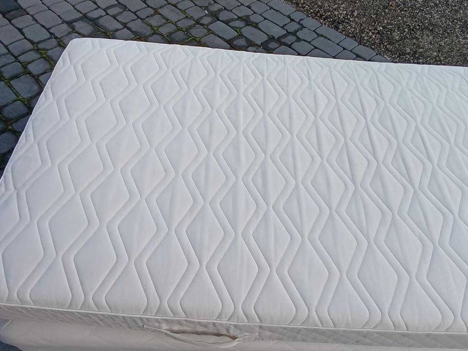 Materac kieszeniowy hotelowy hilding 90x200