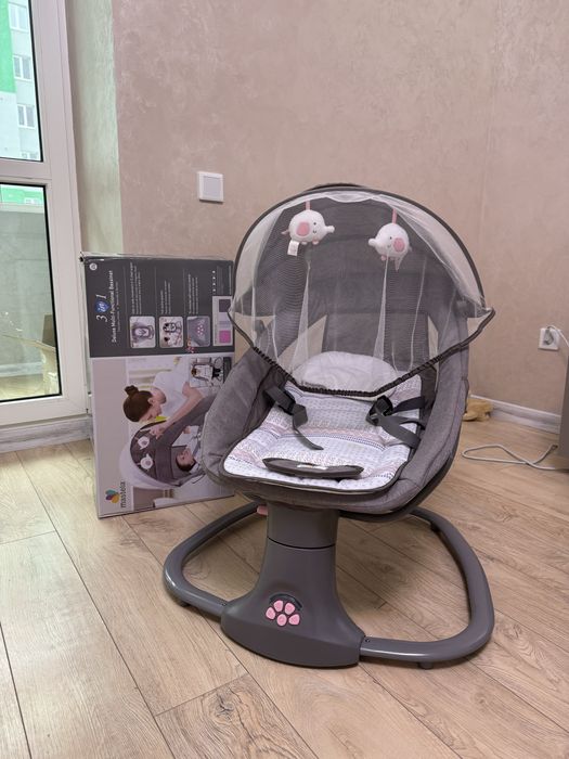 Заколисуючий центр Mastela Deluxe Multi 8104 Light Grey