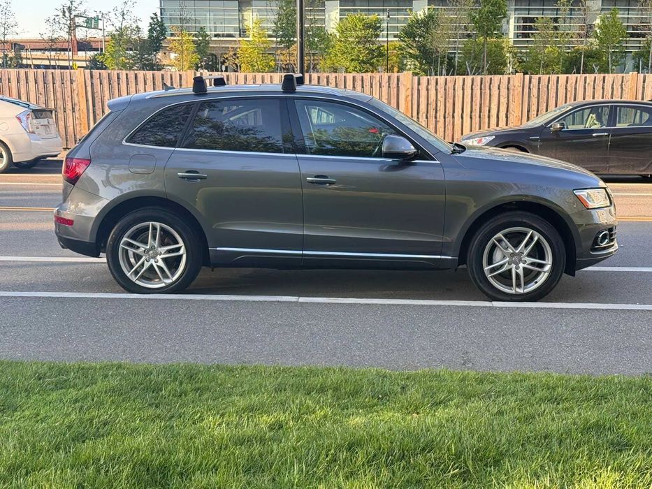 Audi Q5 quattro Premium Plus      2016