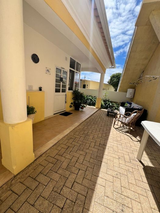 Casa T2 para Férias com Piscina próximo praia