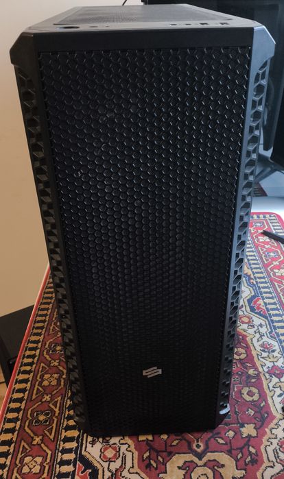 Super Komputer Gamingowy - Bestia!
Ryzen 7 3700X • RTX 2070 SUPER • 32