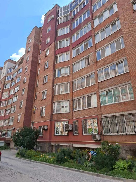 36781 Простор, комфорт та двоповерховий затишок для великої родини: 3к квартира 109,5 м² на Виставці!