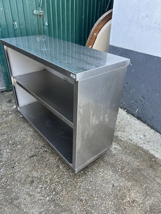 Bancada de inox com rodinhas