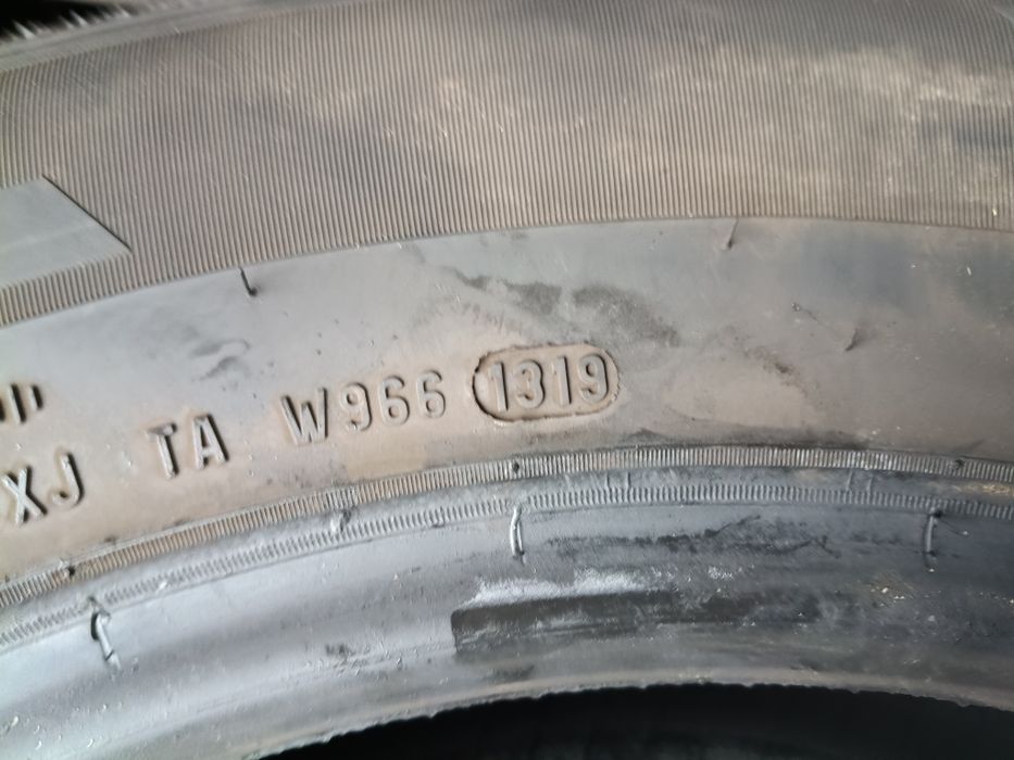 235.65.16 C Pirelli carrier 7 mm opony używane topczewski Team