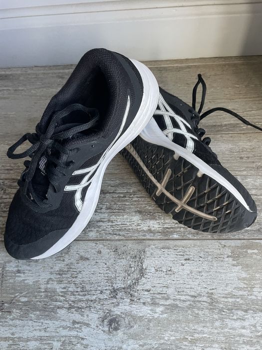 Ténis ASICS Patriot 12 Femininos – Pretos – Tamanho 38