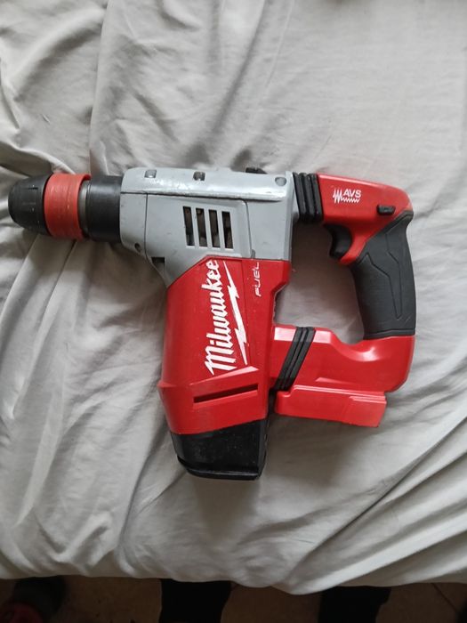 Milwaukee młoty wiertarka dchpx m18