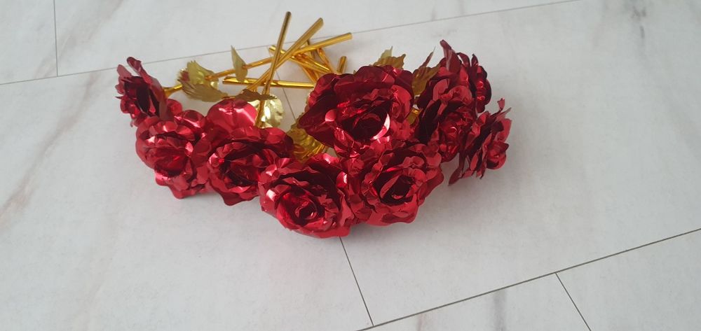 10 szt pięknych róż