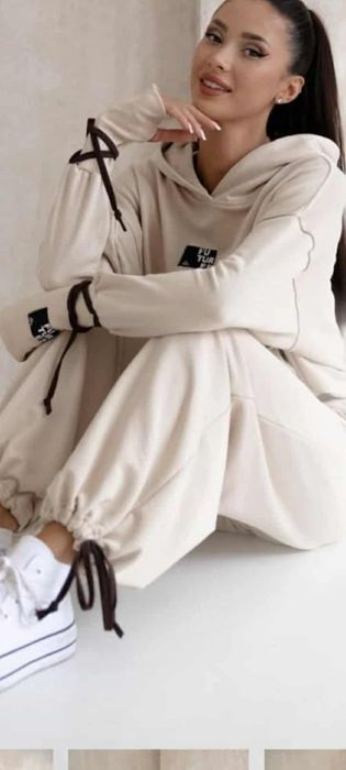 Dresy,komplety, bluzy,kurtki