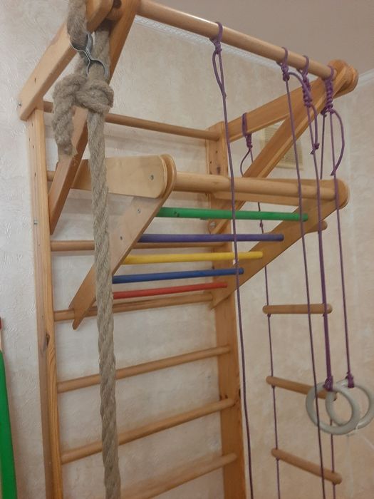 Гимнастична стінка спортивна тренажер дитячий