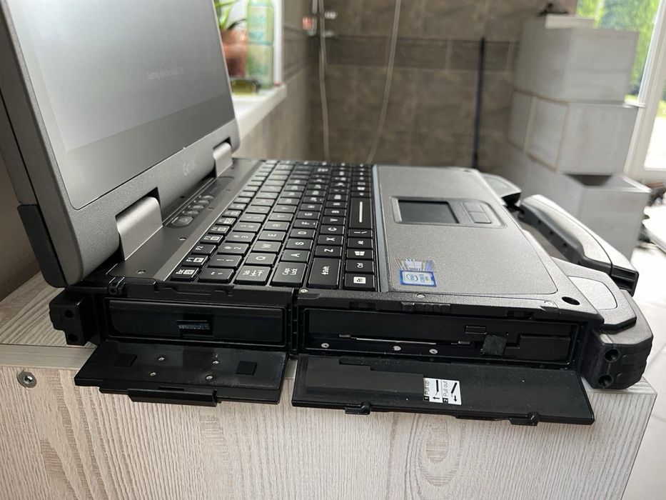 Супер преміальний захищенний ноутбук Getac B300G7 I5-8350U 8/256GB 4G