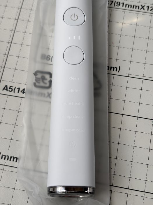 NOWA Philips Sonicare DiamondClean Smart HX993