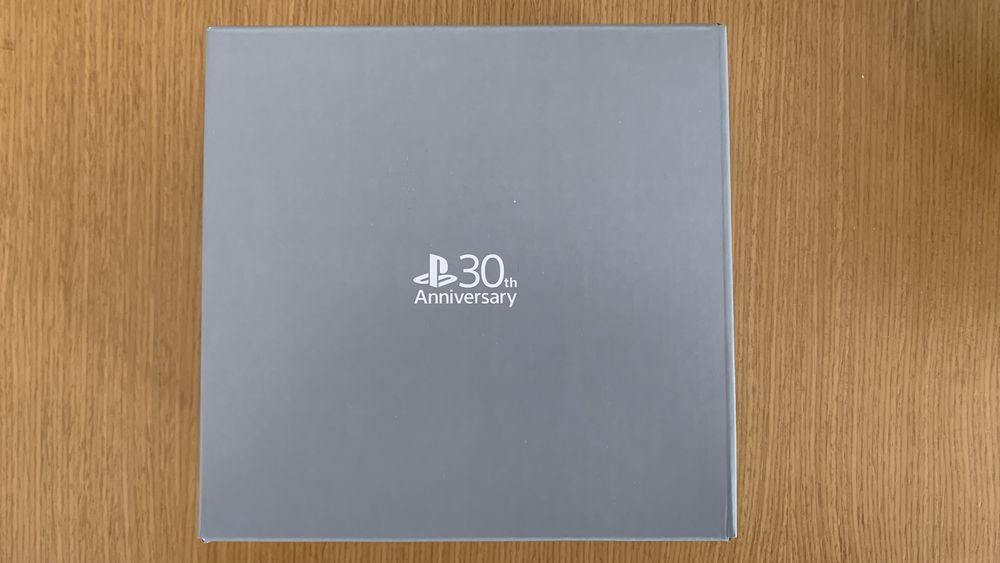 DualSense Edge 30th Anniversary