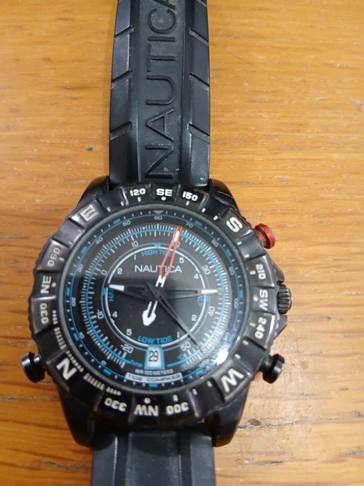 Relogio Nautica avariado