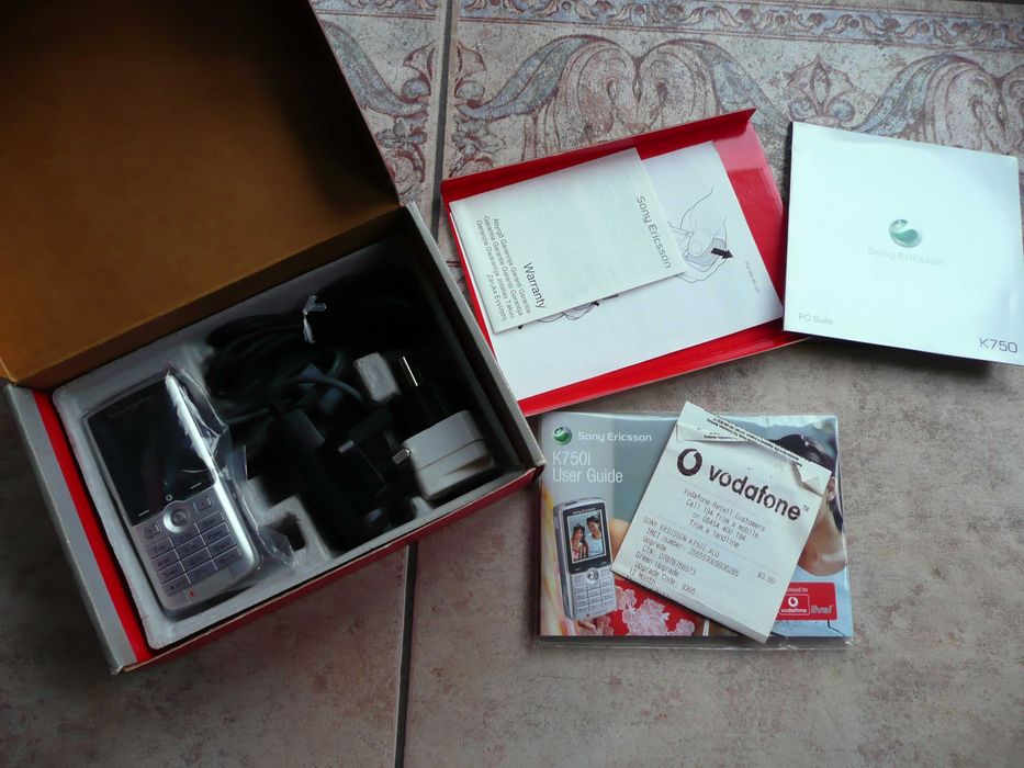 sonyericsson k750i blasted silver komplet z fakturą