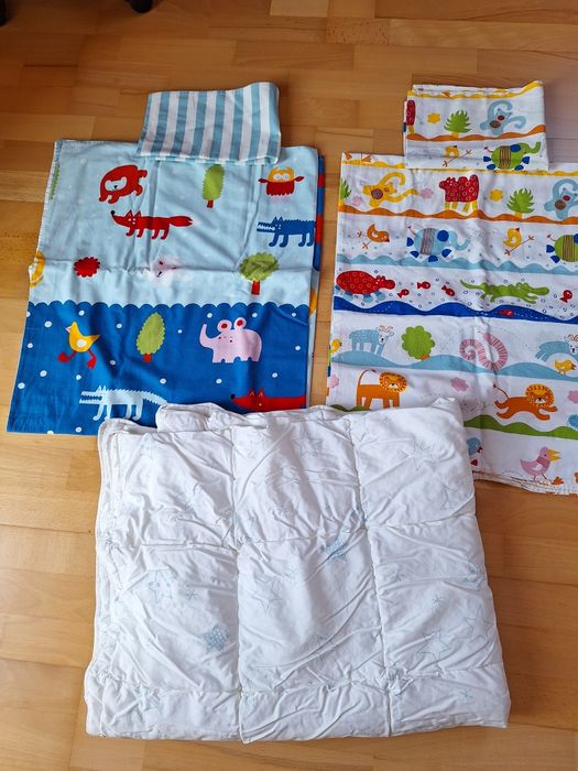 Kołderka+ 2 zestawy pościeli do łóżeczka IKEA