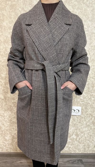 Продам пальто(осень)