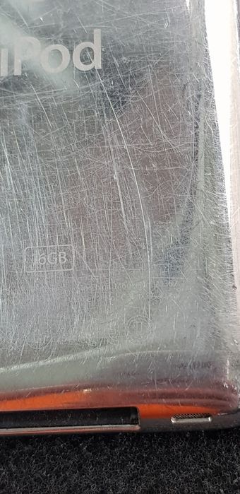 Apple iPod A1367 "16GB"