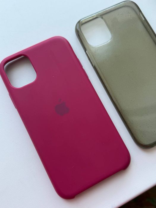 Чохли Iphone 11 в гарному стані