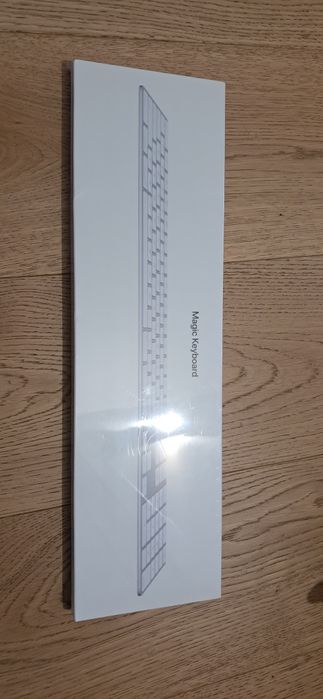 Sealed Apple Magic Keyboard477510431062763520