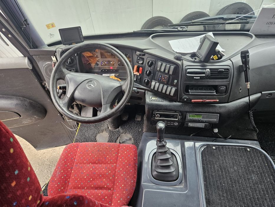 Продается автобус Mercedes andecar