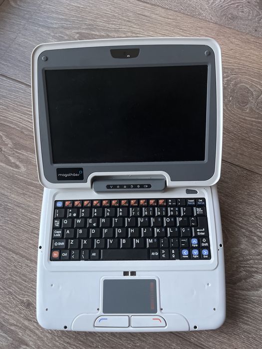 Computador portatil Magalhaes