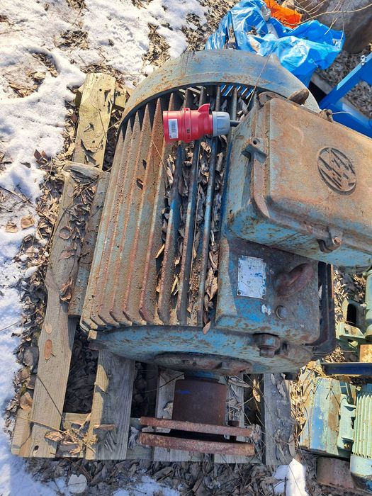 Silnik elektryczny 55KW 980obr