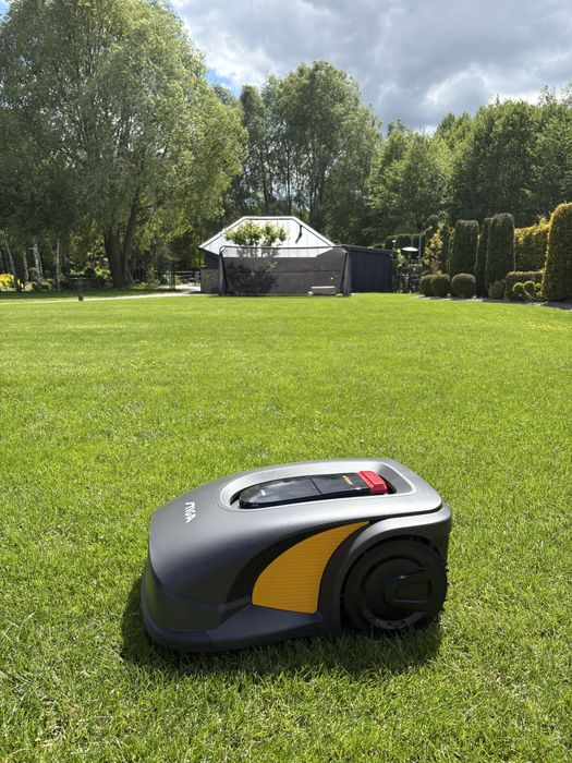 Sprzedaż i montaż robotów koszących STIHL/STIGA/CRAMER